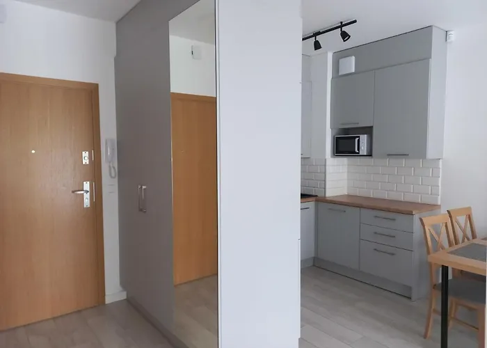 - 17 Апартаменты